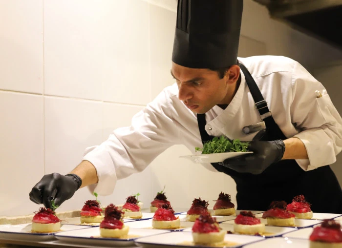 İbrahim Çeçen Vakfı Zirvenin Şefleri Projesiyle Gençlerin Yanında