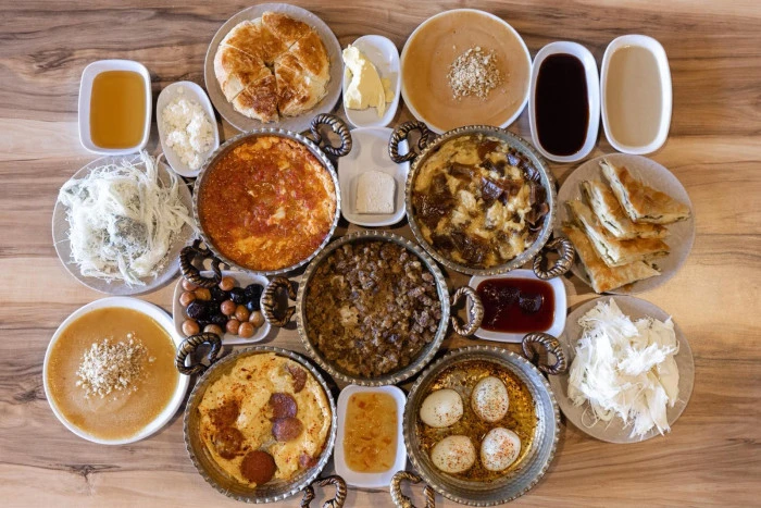 ERZURUM&rsquo;  K&Uuml;LT&Uuml;R, SANAT VE GASTRONOMİ SER&Uuml;VENİ