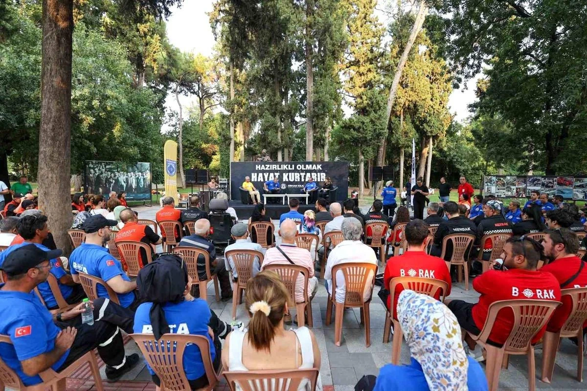17 AĞUSTOS MARMARA DEPREMİ'NİN 27. YILINDA İZMİR&rsquo;DE ANMA VE FARKINDALIK PROGRAMI D&Uuml;ZENLENİYOR