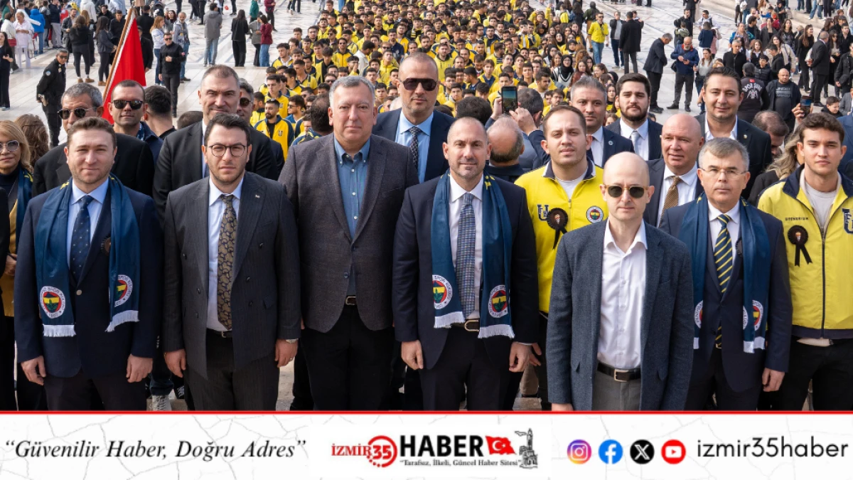 1907 FENERBAHÇE DERNEĞİ’NDEN   22. GELENEKSEL ANITKABİR ZİYARETİ