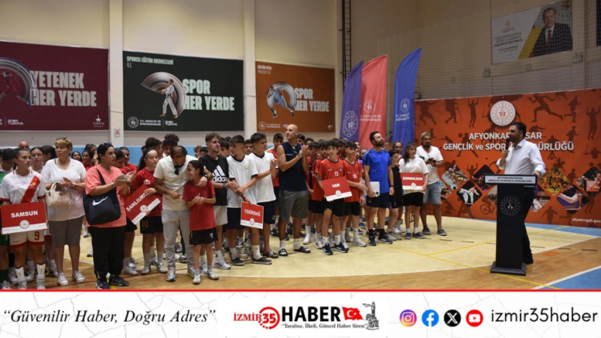 Afyonkarahisar Anadolu Yıldızlar Ligi Futbol Müsabakalarına Ev Sahipliği Yapıyor