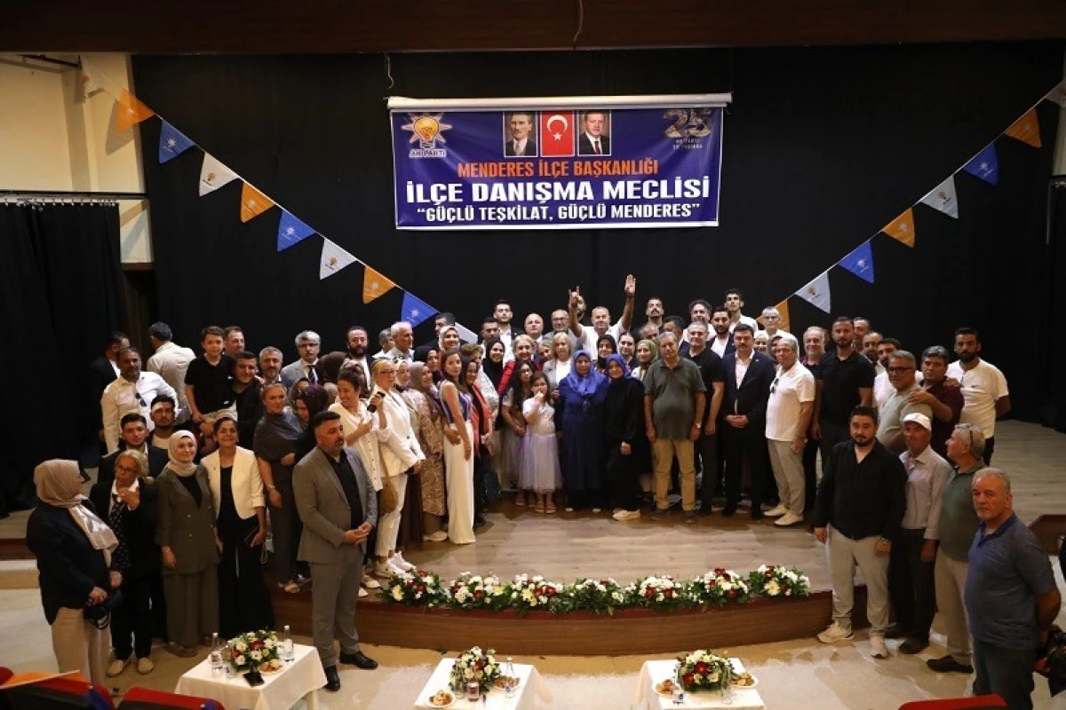 AK Parti Menderes Danışma Meclisi&rsquo;nde Toplandı