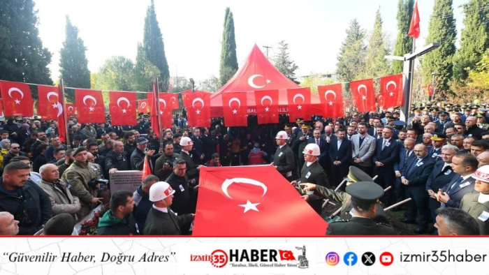 Balıkesir, şehit Uzman Çavuş Emre Sayın'ı son yolculuğuna uğurladı