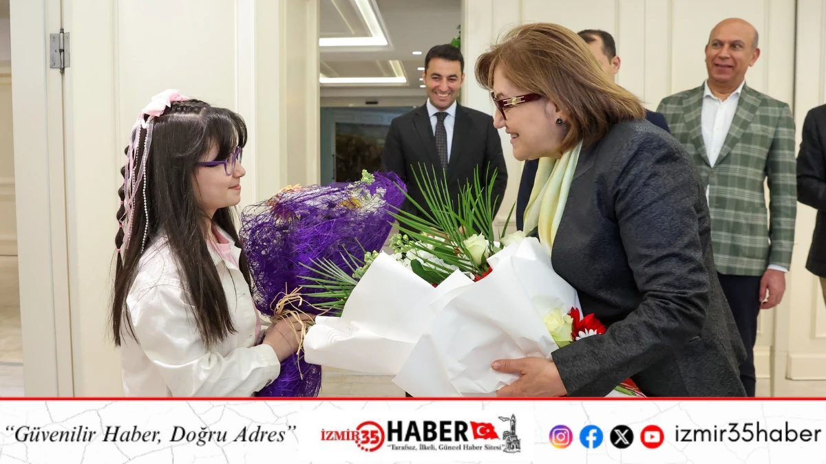 BAŞKAN ŞAHİN MAKAMINI MİNİK BEREN &Ouml;ZDEMİR&rsquo;E DEVRETTİ