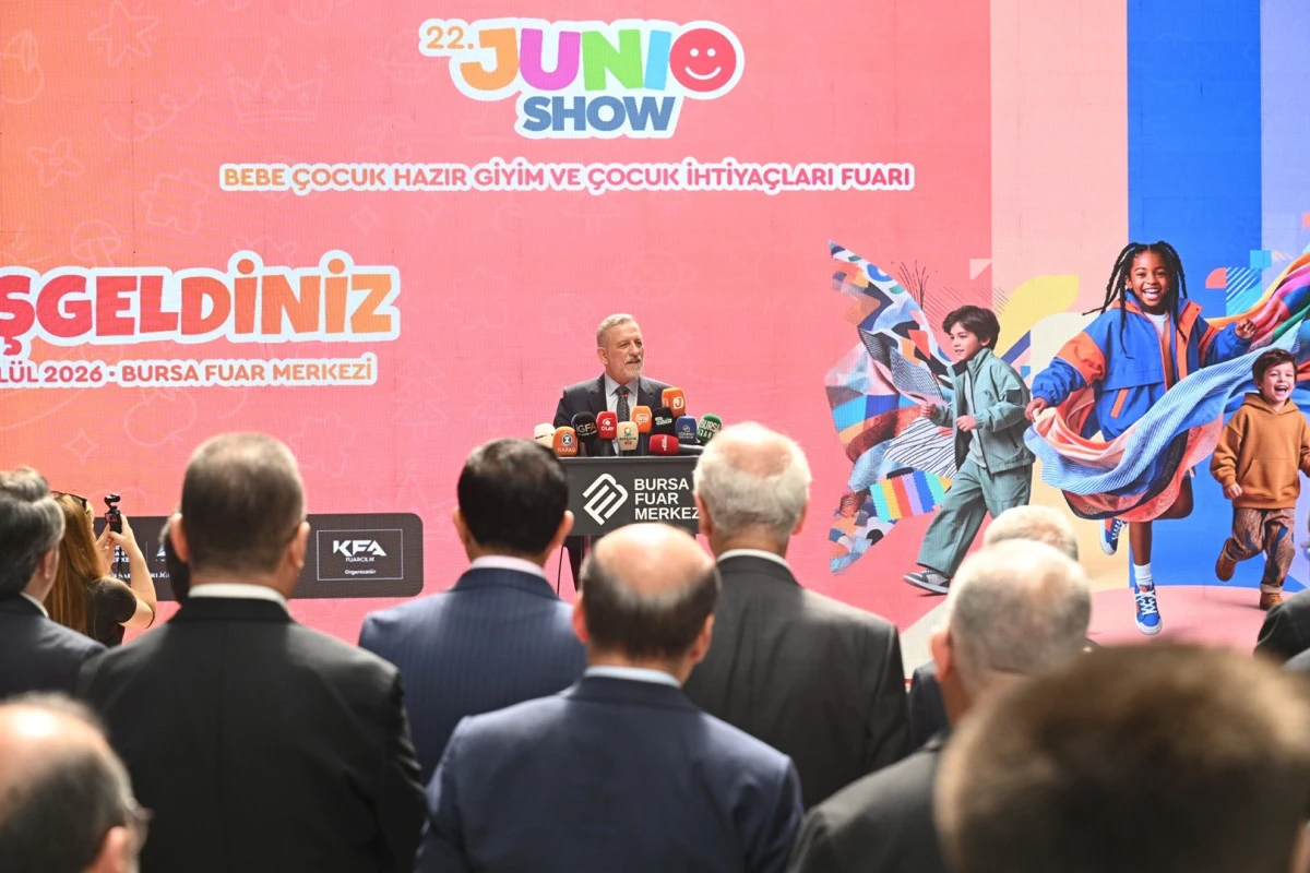 Bebe ve &Ccedil;ocuk Konfeksiyonunun K&uuml;resel Vitrini Junioshow Kapılarını A&ccedil;tı