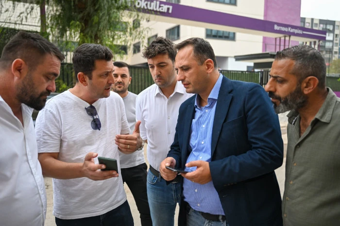 Bornova&rsquo;da Zafer Caddesi&rsquo;ne nefes aldıracak dokunuş