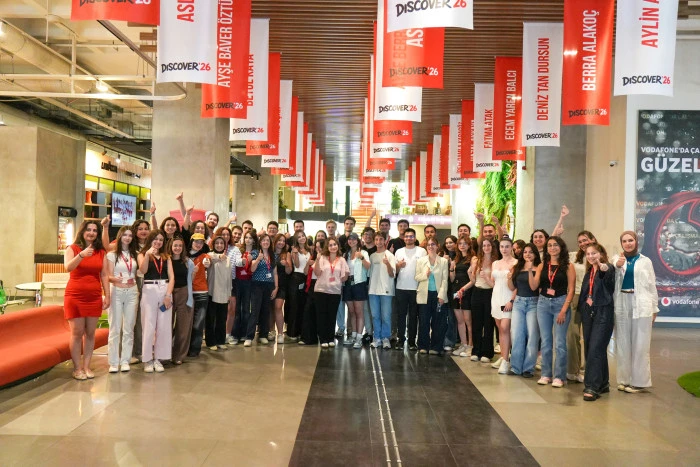 BU YIL DA 48 YENİ MEZUN VODAFONE DISCOVER&rsquo;LA   &Ccedil;ALIŞMA HAYATINDA