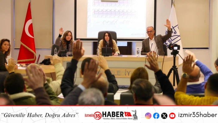 &Ccedil;eşme Meclisi&rsquo;nde tarihi oylama