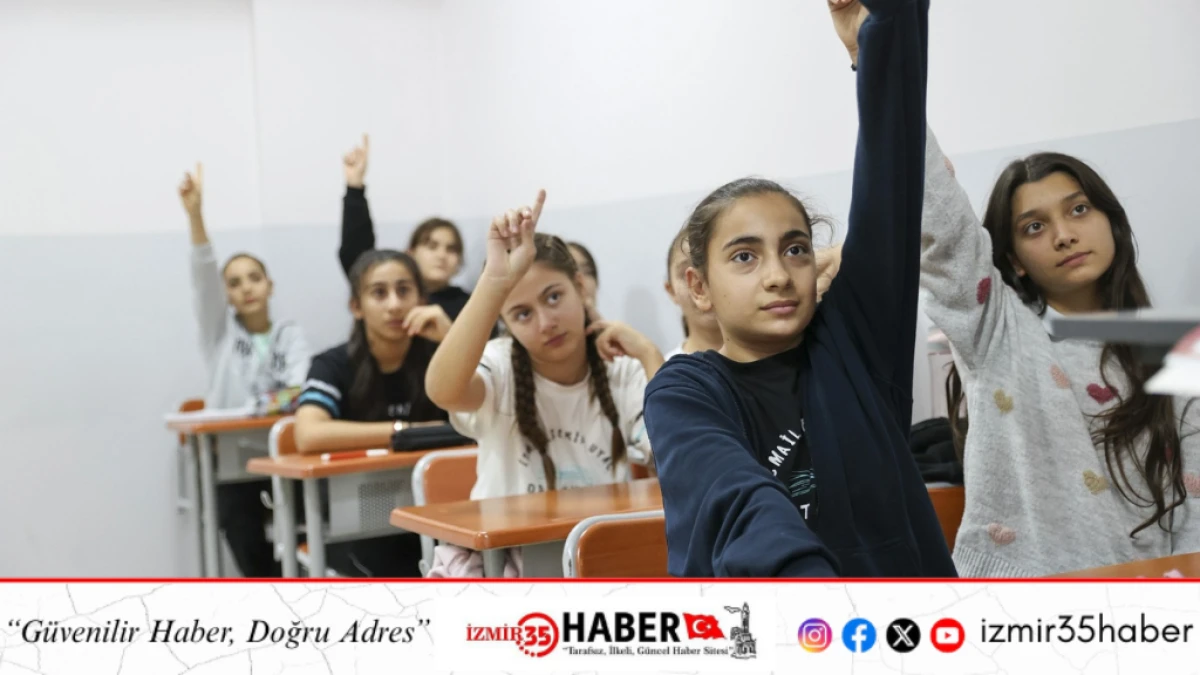 Çocuklara ders desteği, yetişkinlere mesleki gelişim fırsatı