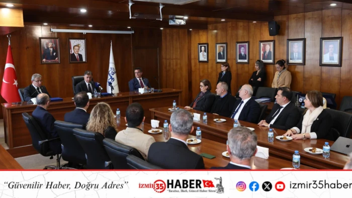 DE&Uuml;&rsquo;DE TARİH&Icirc; İMZA: İZMİR&rsquo;İN DEPREM MASTER PLANI HEDEFİYLE İŞ BİRLİĞİ PROTOKOL&Uuml; İMZALANDI