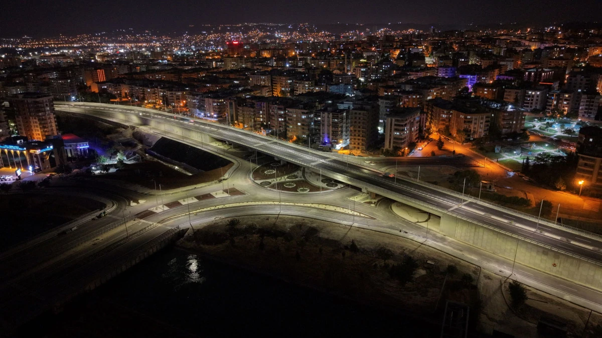 Dicle Elektrik&rsquo;ten Şanlıurfa&rsquo;nın  LED D&ouml;n&uuml;ş&uuml;m&uuml;ne 102 Milyon TL&rsquo;yi Aşan Yatırım