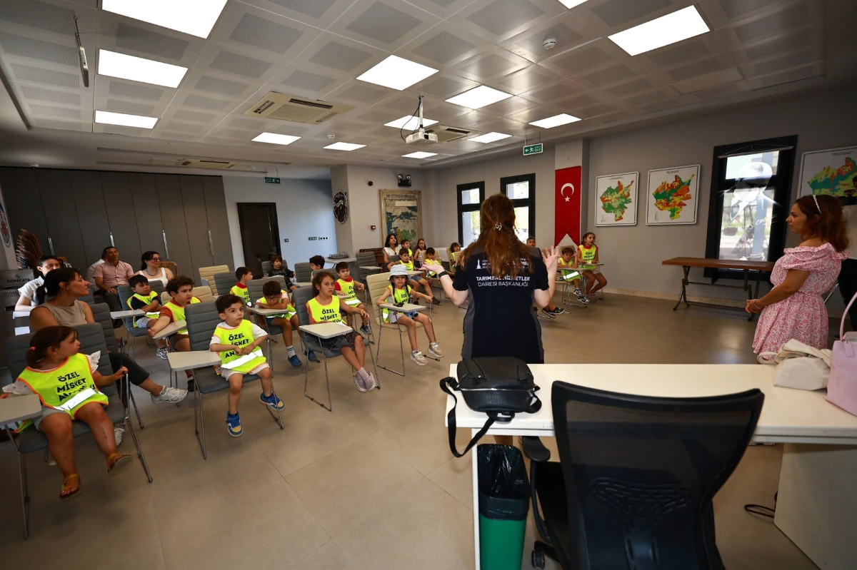 EFES TARLASI YAŞAM K&Ouml;Y&Uuml;'NDE &Ccedil;OCUKLAR TOPRAĞIN BİLGİSİ İLE BULUŞTU