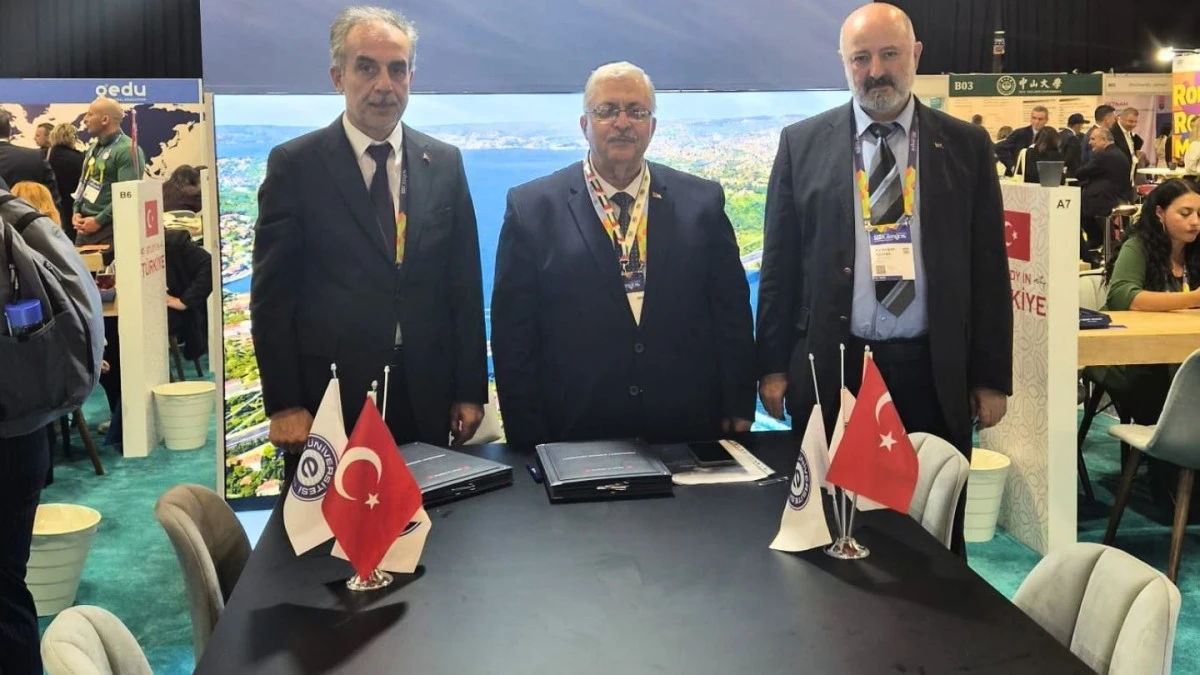 Ege &Uuml;niversitesi Heyeti EAIE Glasgow 2026 Eğitim Fuarı,na katıldı