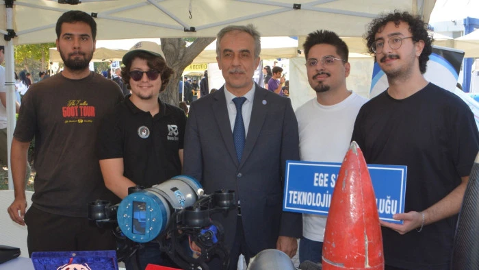 Ege &Uuml;niversitesi &Uuml;NİDES &Ccedil;evre ve İklim &ccedil;ağrısında Ege B&ouml;lgesi birincisi oldu