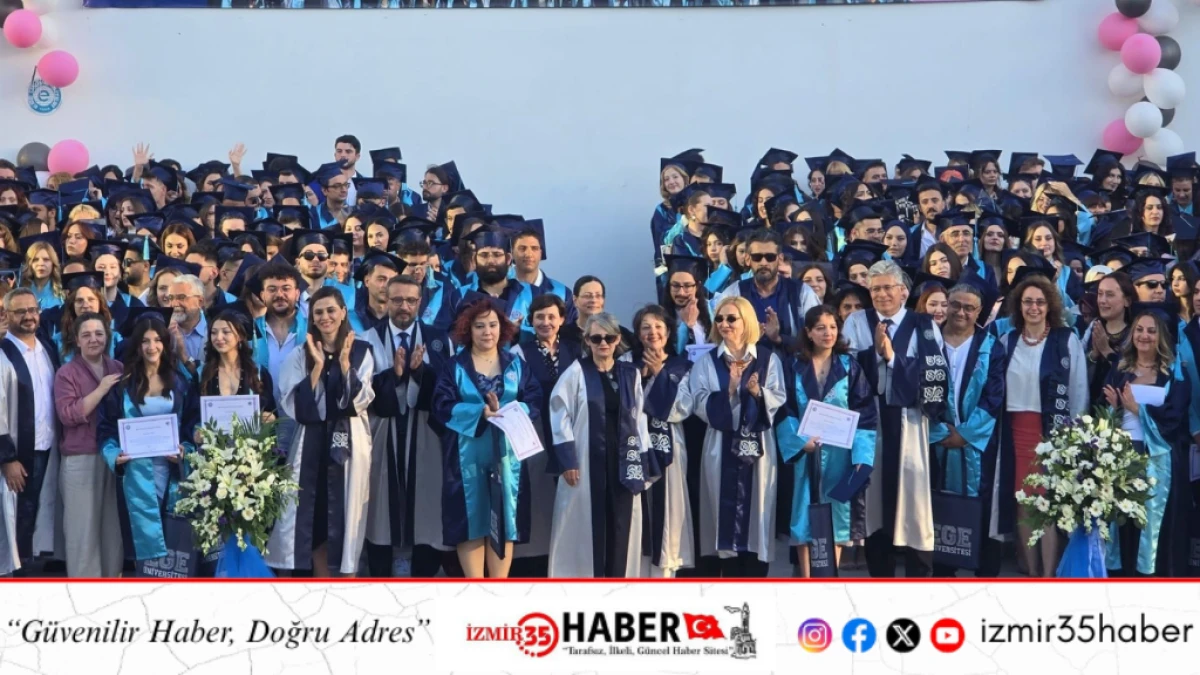 E&Uuml; Edebiyat Fak&uuml;ltesinde mezuniyet sevinci yaşandı