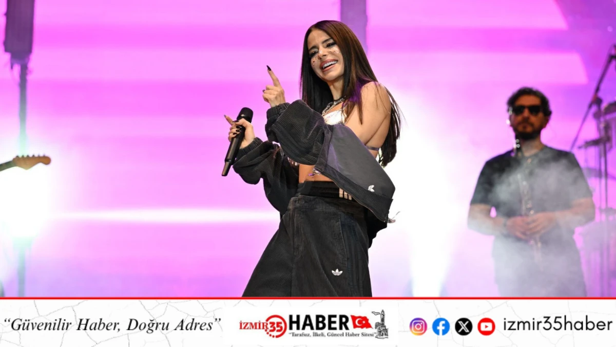 Gen&ccedil;lik Festivali&rsquo;nde Simge Coşkusu