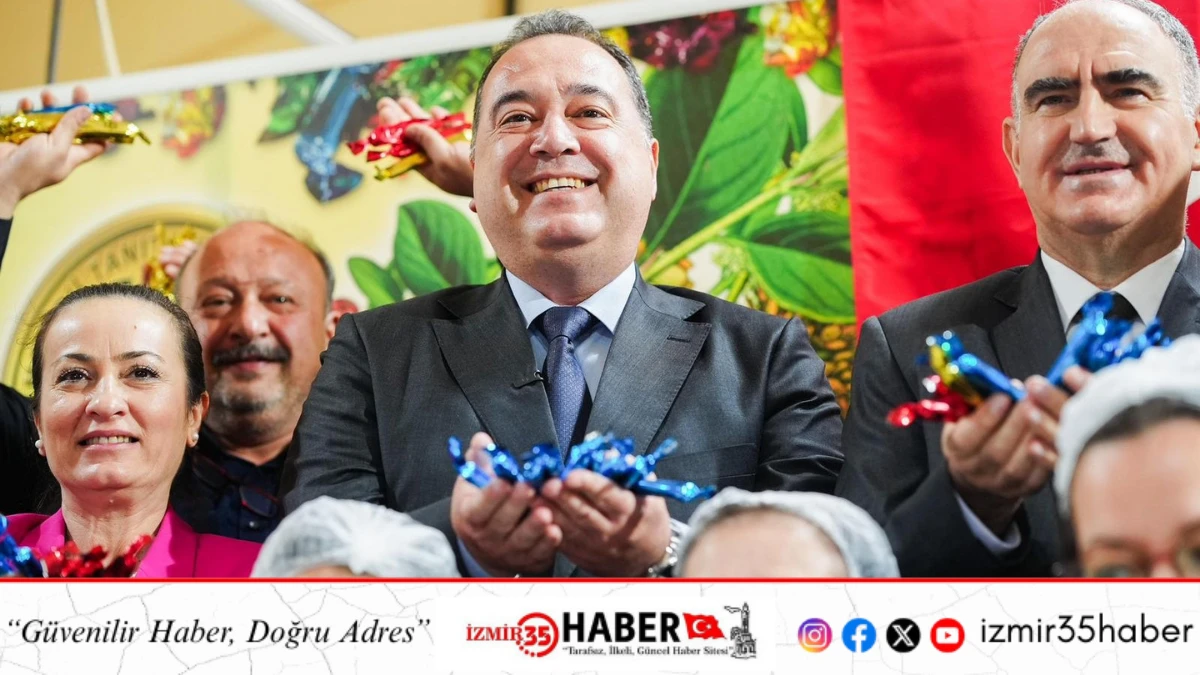 Halka Sa&ccedil;ılacak 10 Ton Mesir Macunu Dualarla Hazırlandı