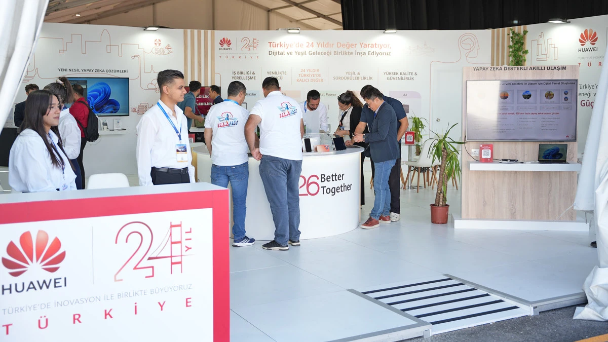 Huawei TEKNOFEST&rsquo;te yeni nesil teknolojilerini sergiledi