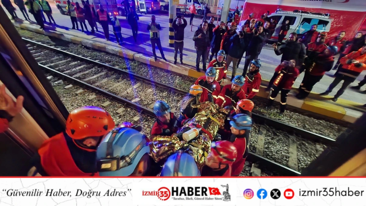 İZBAN&rsquo;DAN FİLM GİBİ DEPREM TATBİKATI