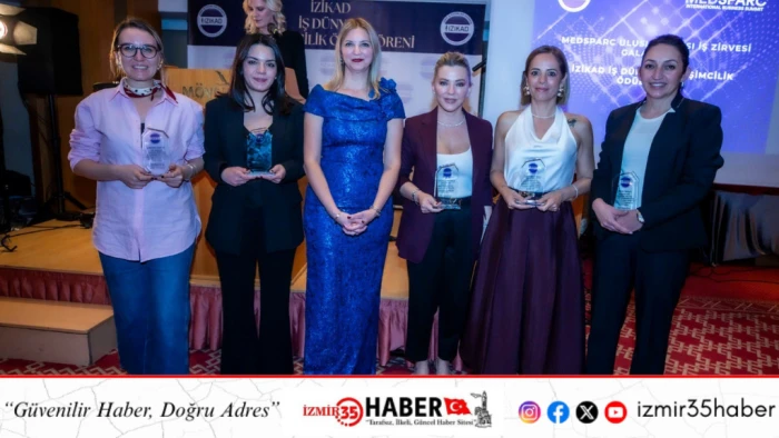 İzmir İş Dünyası Girişimcilik Ödülleri sahiplerini buldu. 