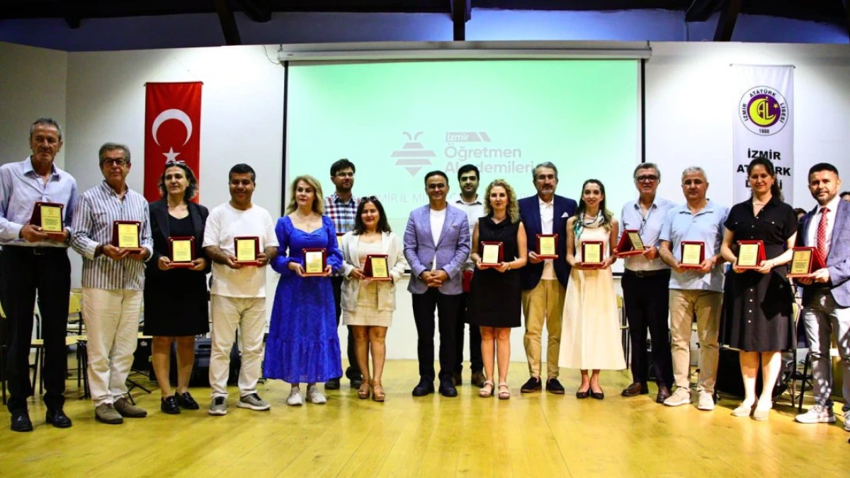 İzmir &Ouml;ğretmen Akademileri Yeni D&ouml;nemde &Ouml;ğretmenleriyle Buluşuyor
