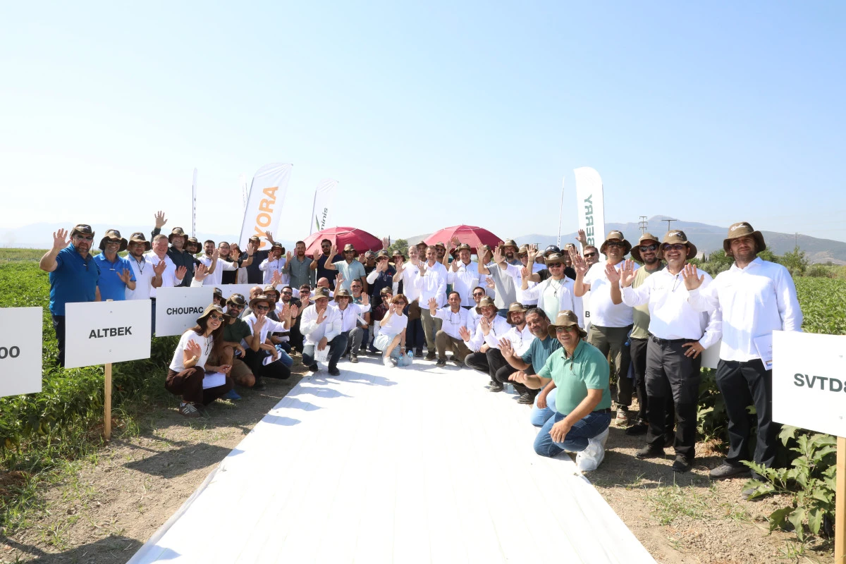 İZMİR&rsquo;DE DEV BULUŞMA: 100&rsquo;DEN FAZLA &Ccedil;EŞİT VE ULUSLARARASI KATILIMCI TEK &Ccedil;ATI ALTINDA 