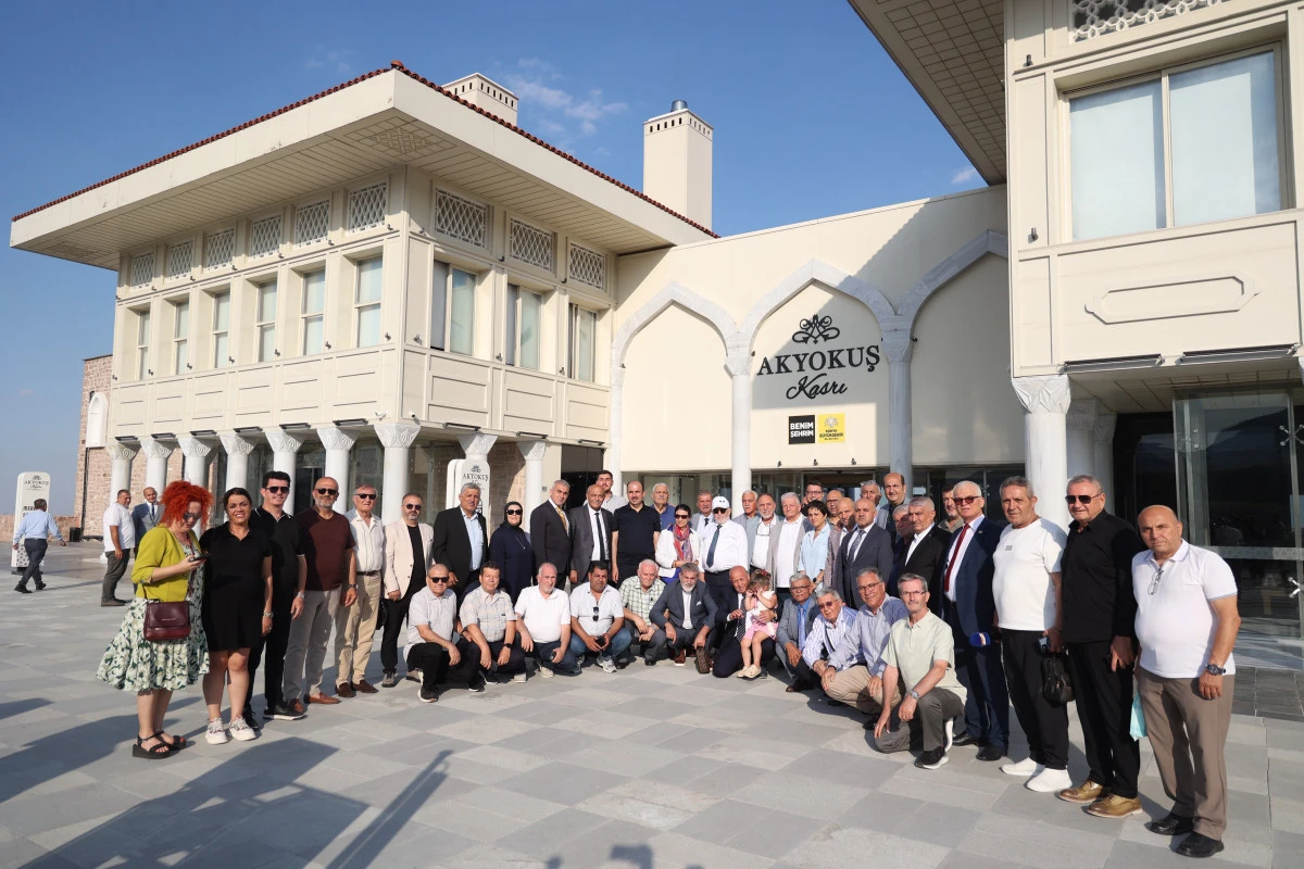 İZMİR&rsquo;DEN GELEN STK BAŞKANLARI VE GAZETECİLER KONYA&rsquo;YA HAYRAN KALDI