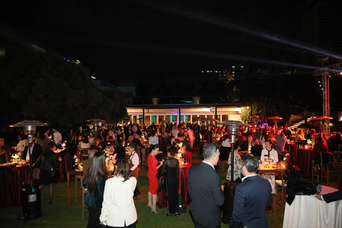 İZMİR&rsquo;İN YENİ GASTRONOMİ ADRESİ COMENSA, SWISS&Ocirc;TEL B&Uuml;Y&Uuml;K EFES&rsquo;TE A&Ccedil;ILDI