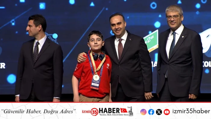 İzmirli Gen&ccedil; Bilim İnsanlarından T&uuml;rkiye Finallerinde B&uuml;y&uuml;k Başarı