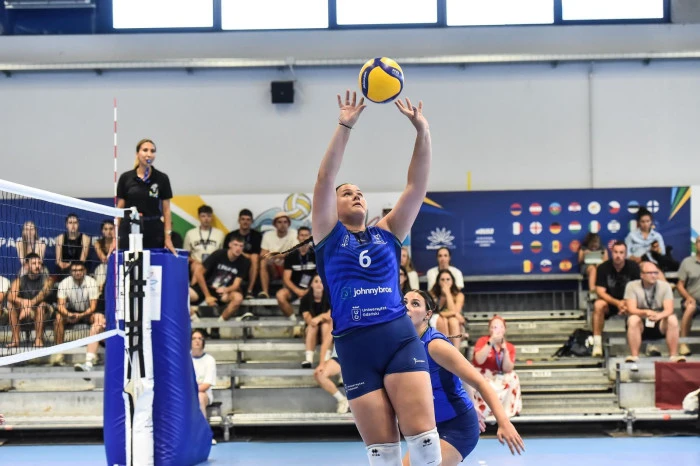 İzmirli Hakem Nazlı Ekmek&ccedil;i Avrupa'da Final Y&ouml;netti