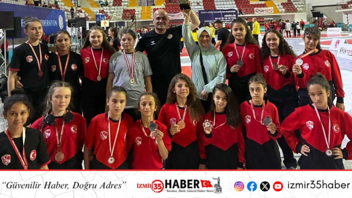 Kadınlar Güreş Türkiye Şampiyonası'nda Yeşilay Spor Kulübü'nden Tarihi Başarı!