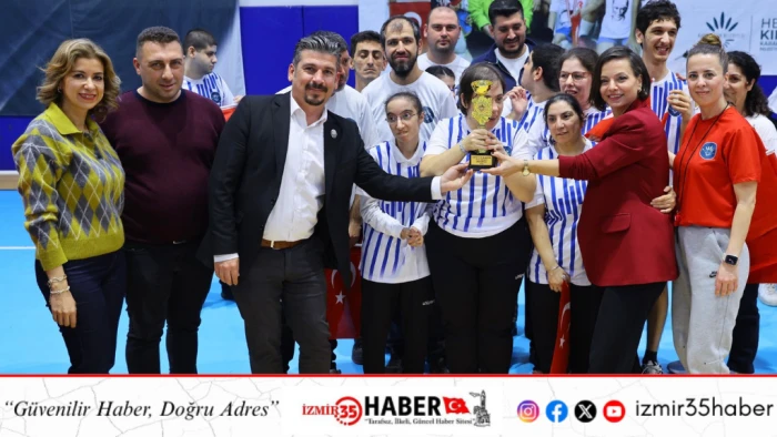 Karabağlar &rsquo;da S&ouml;mestr Spor Şenliği Bayram Havasında Ge&ccedil;ti