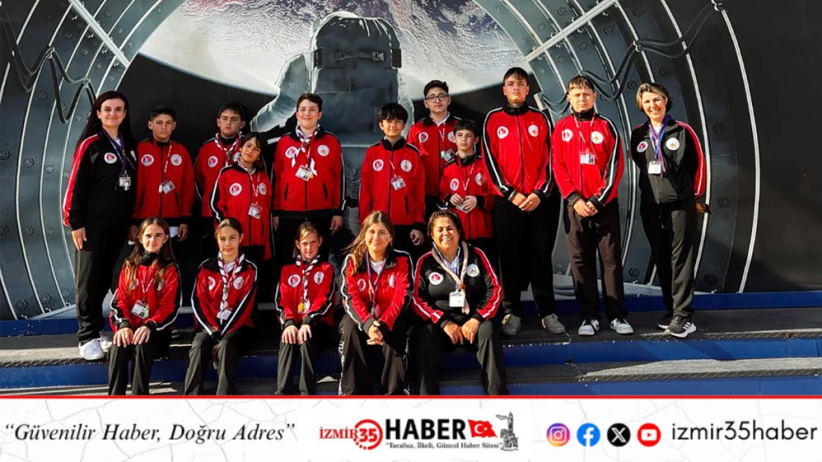 KKTC&rsquo;Lİ İZCİLER BU KEZ UZAY ATMOSFERİNDE KAMP KURDU