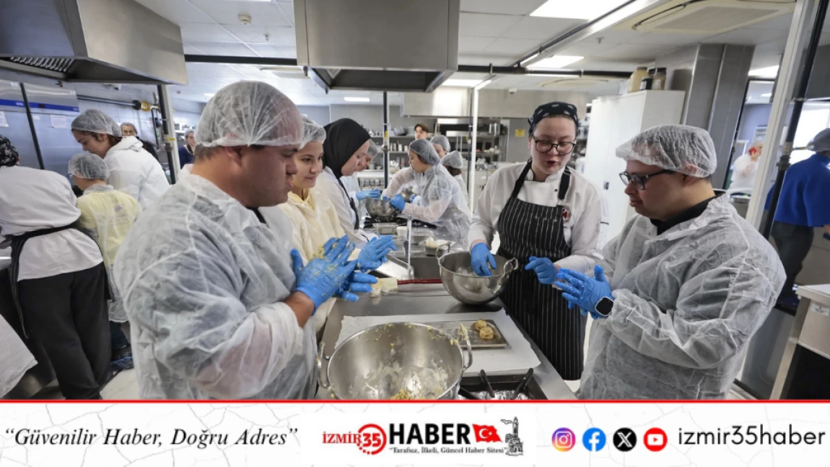 Konak&rsquo;ın temiz kalpli şeflerinden down sendromuna &lsquo;tatlı&rsquo; farkındalı