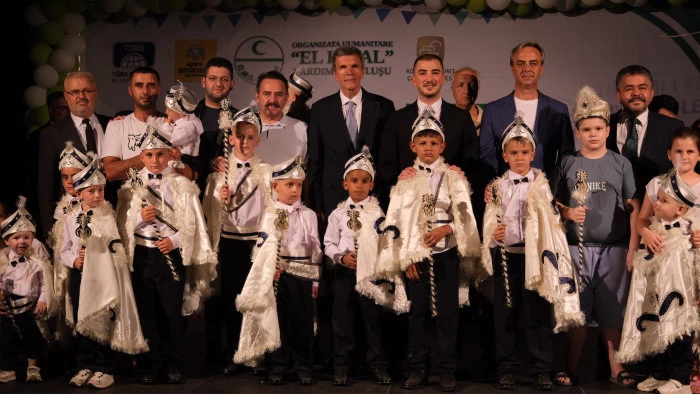 KONYA B&Uuml;Y&Uuml;KŞEHİR BELEDİYESİ KARDEŞ ŞEHİR &Uuml;SK&Uuml;P&rsquo;TE S&Uuml;NNET Ş&Ouml;LENİ D&Uuml;ZENLEDİ