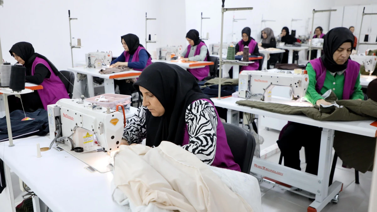 KONYA MODELİ BELEDİYECİLİKTE EMEK, &Uuml;RETİM VE KADIN G&Uuml;C&Uuml; BULUŞUYOR