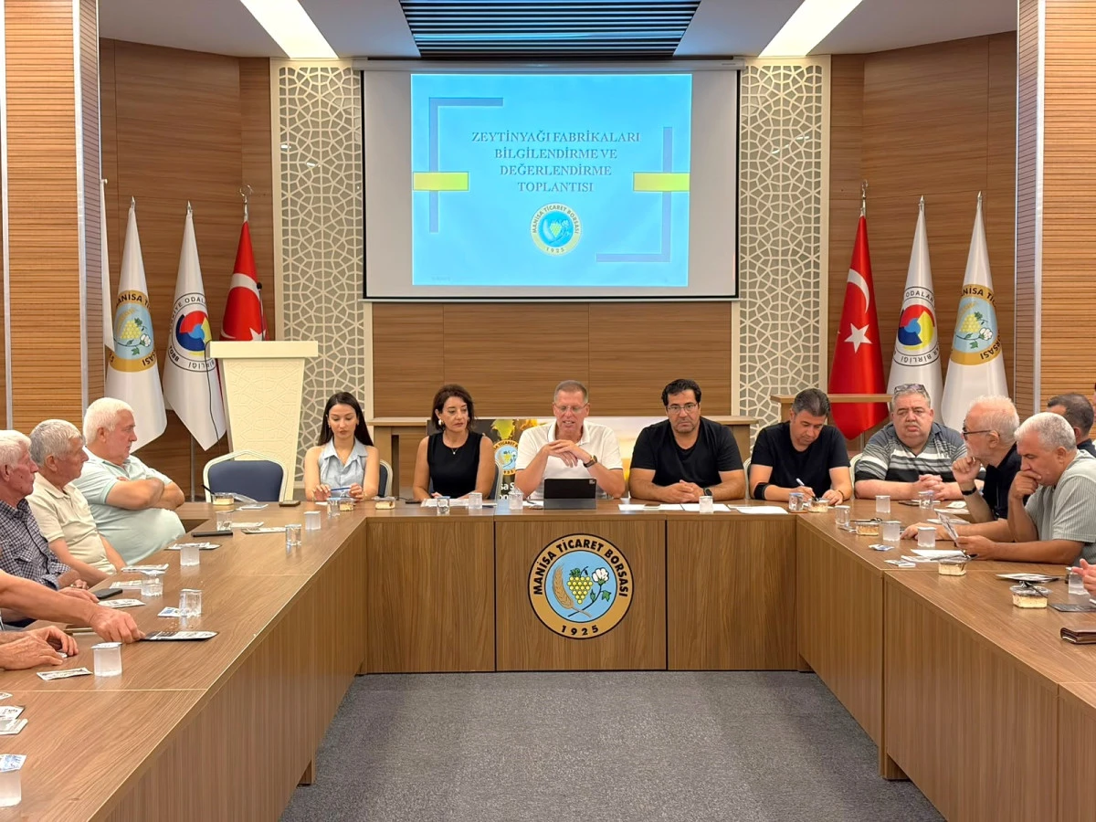 Manisa Ticaret Borsası Zeytinyağı Fabrikaları Bilgilendirme ve Değerlendirme Toplantısı ger&ccedil;ekleştirildi.