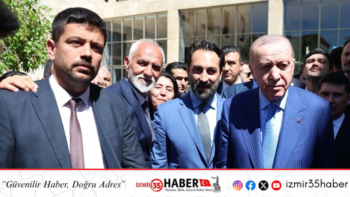 Manisa&rsquo;da Saruhanlı Mahalle Muhtarları, Ankara&rsquo;da Cumhurbaşkanı ile g&ouml;r&uuml;şerek talepleri doğrudan iletme imkanı buldu.