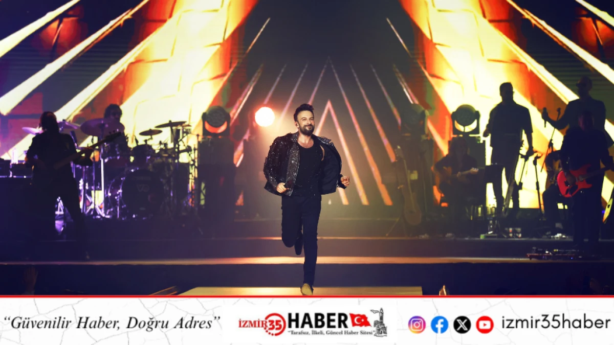 MEGASTAR İSTANBUL&rsquo;DA     HAYRANLARIYLA KUCAKLAŞTI