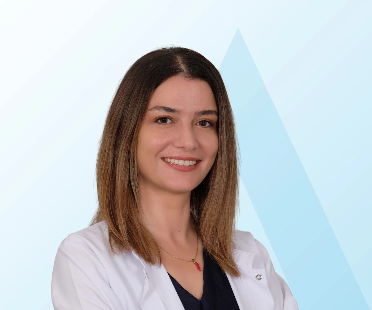 MENOPOZDA YAZ SICAKLARINA KARŞI 7 ETKİLİ &Ouml;NLEM!