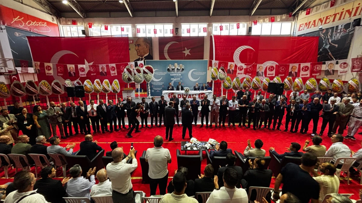MHP İzmir 24 İl&ccedil;e kongresini tamamladı