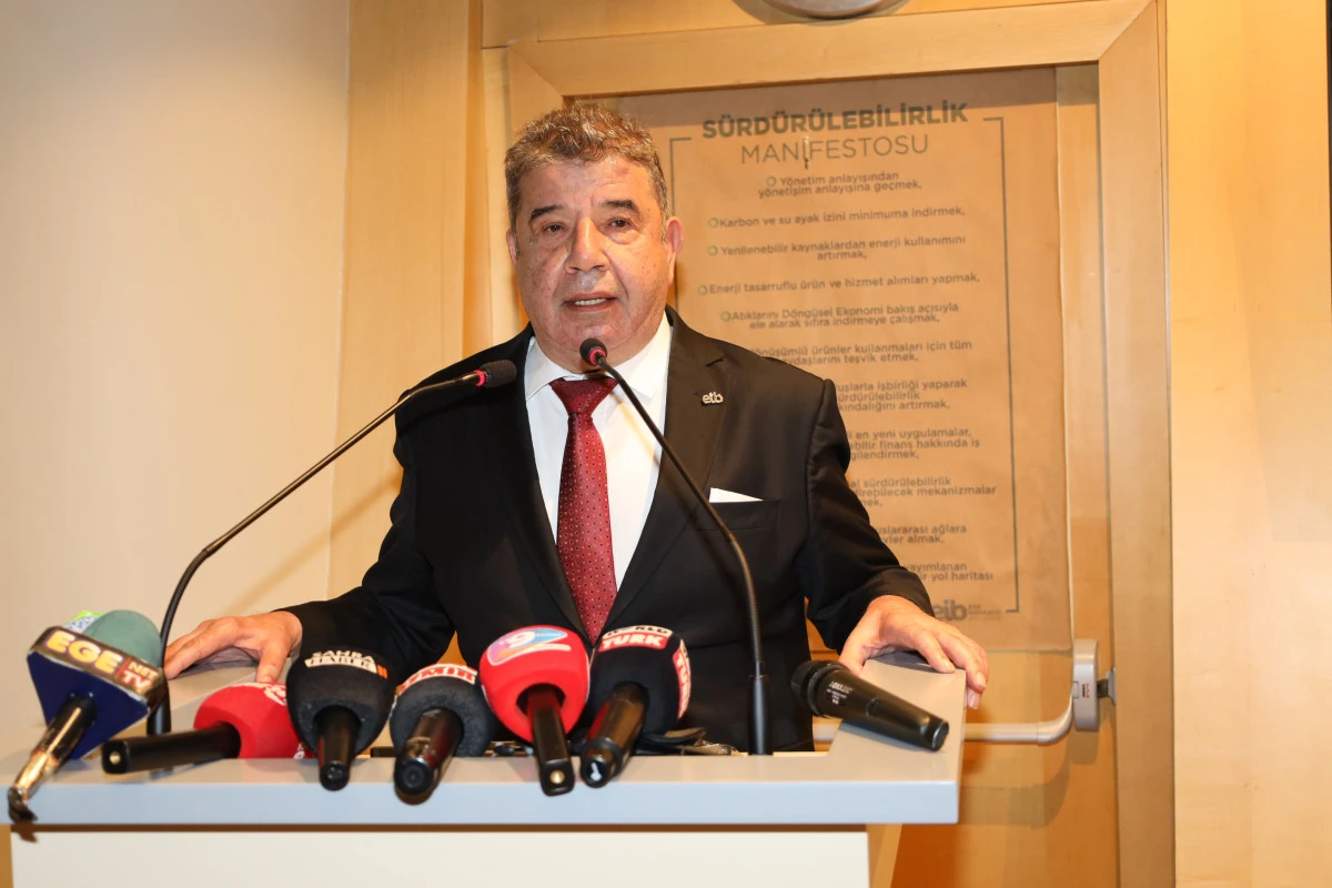 Mobilya, ahşap, k&acirc;ğıt ve odundışı dışı orman &uuml;r&uuml;nleri sekt&ouml;rlerinde ihracatın yıldızları parladı