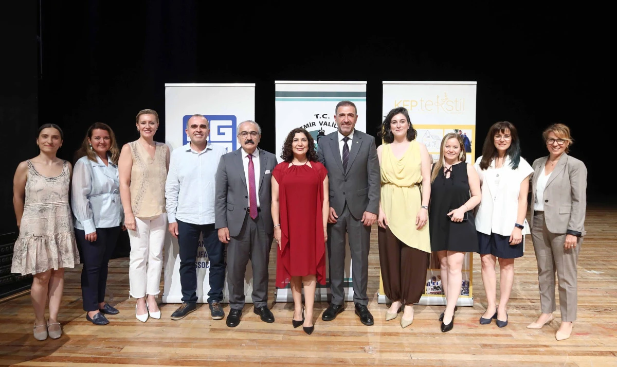 Moda Girişimciliği Akademisi ilk mezunlarını verdi