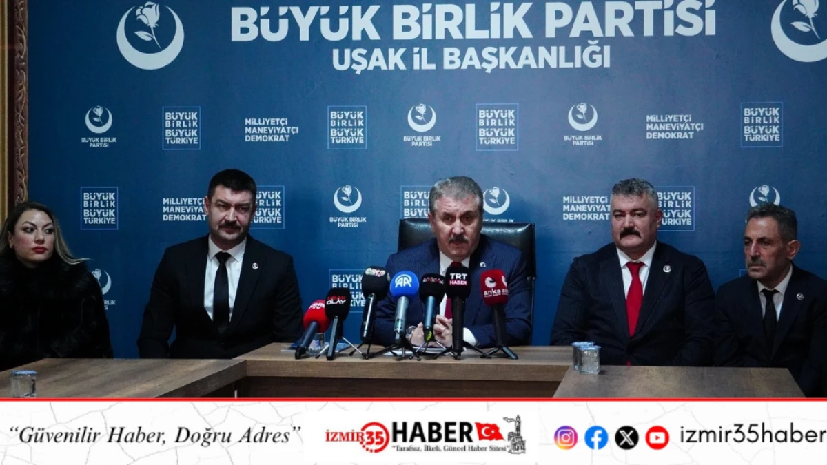 Mustafa Destici Uşak&rsquo;ta G&uuml;ndemi Değerlendirdi