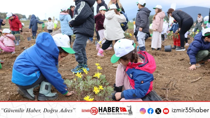 Orman Haftası&rsquo;nda Fidanlar Toprakla Buluştu