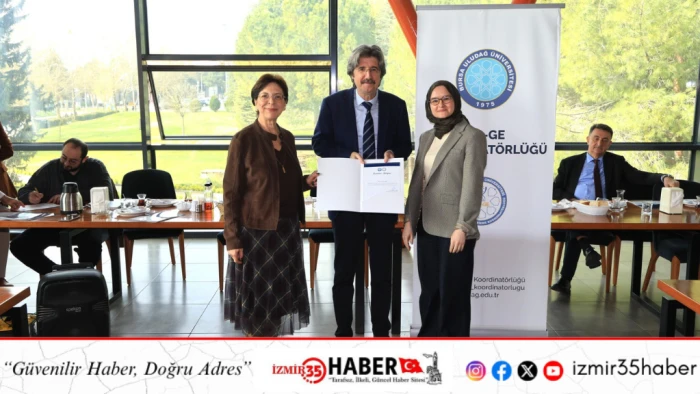 Rekt&ouml;r Yılmaz, başarılı akademisyenlerle bir araya gelmeye devam ediyor