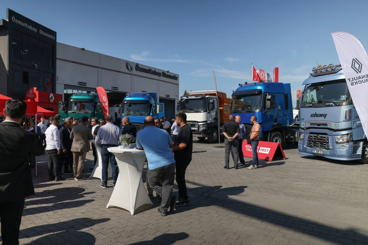 Renault Trucks FEST &uuml;&ccedil;&uuml;nc&uuml; kez T&uuml;rkiye yollarında
