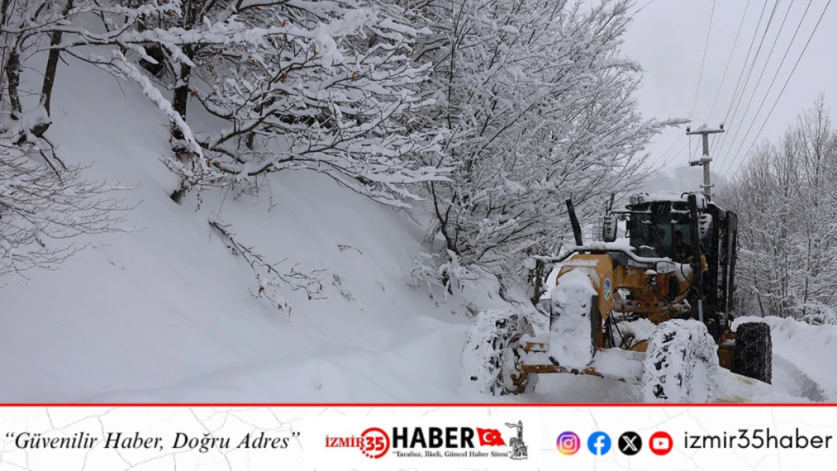 Sakarya'da 36 noktada kar k&uuml;reme &ccedil;alışmaları s&uuml;r&uuml;yor