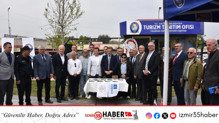Salihli Belediyesi tarafından hayata ge&ccedil;irilen Turizm Tanıtım Ofisi d&uuml;zenlenen t&ouml;renle hizmete a&ccedil;ıldı.