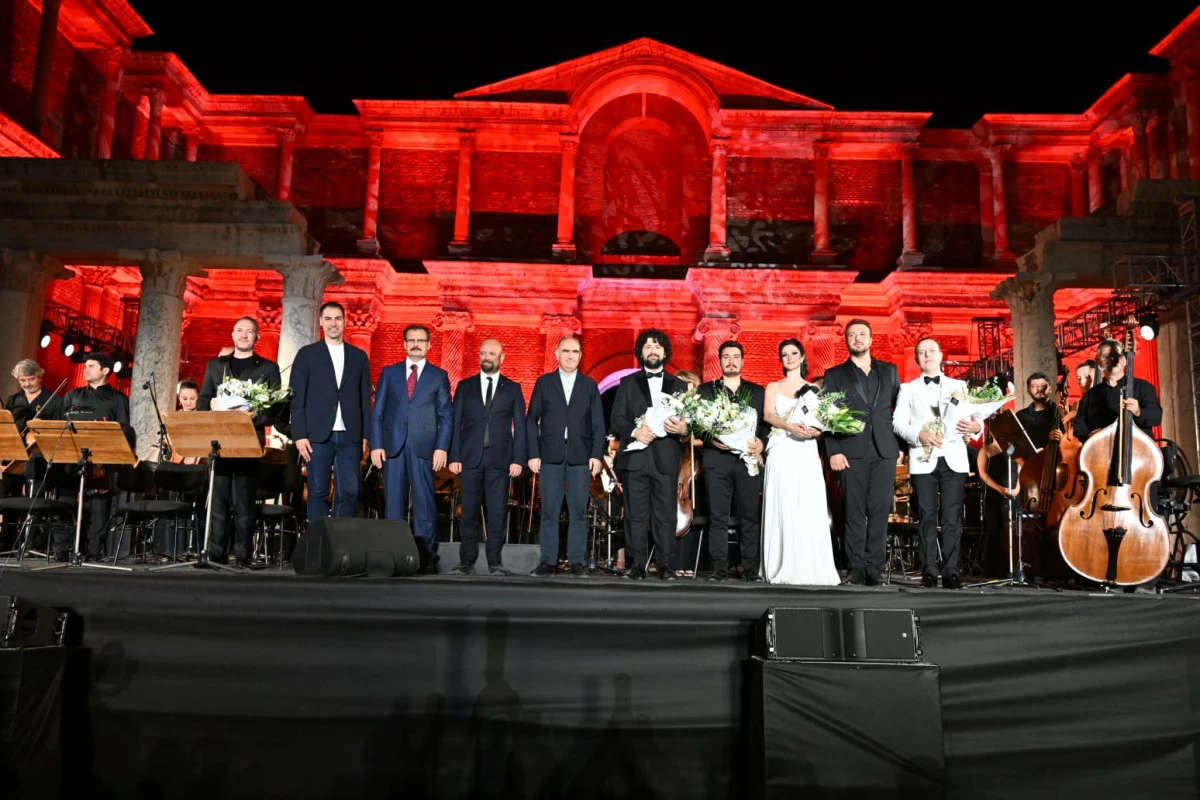 Sardes ve Bintepeler&rsquo;in UNESCO Yıl D&ouml;n&uuml;m&uuml; Kutlandı